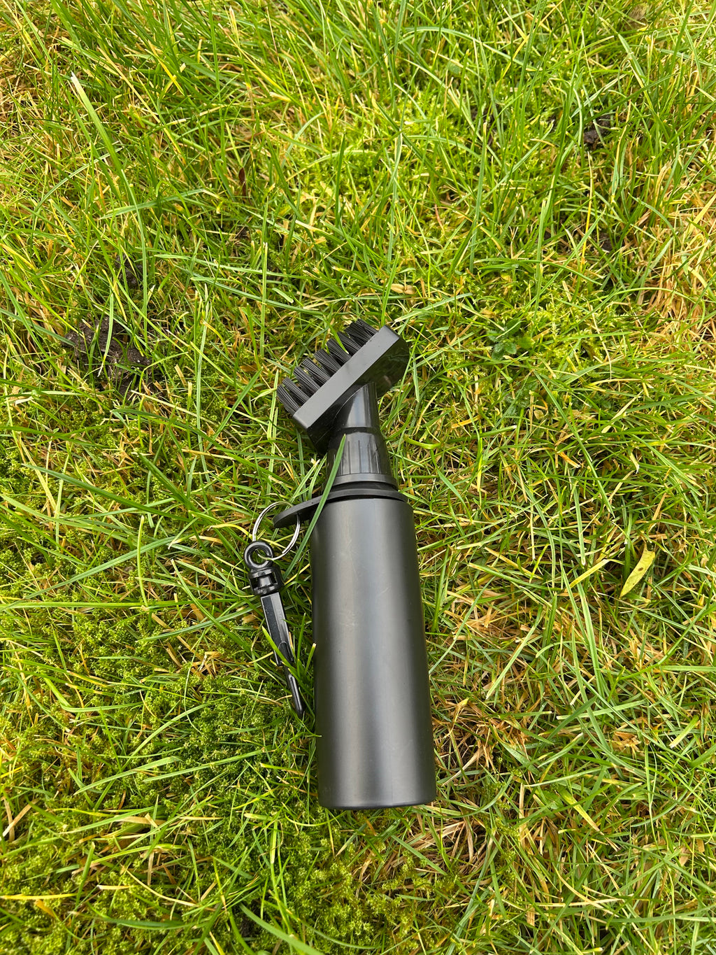 Portable Golf Club Groove Brush with Water Bottle - Black